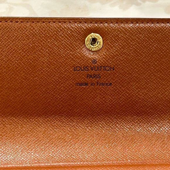 Louis Vuitton Monogram Porte Tresor Wallet - Picture 9 of 13